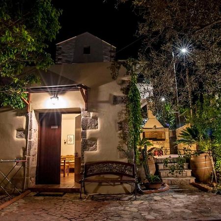 Stamatogiannis Traditional Apartments 凯里瓦尼 外观 照片