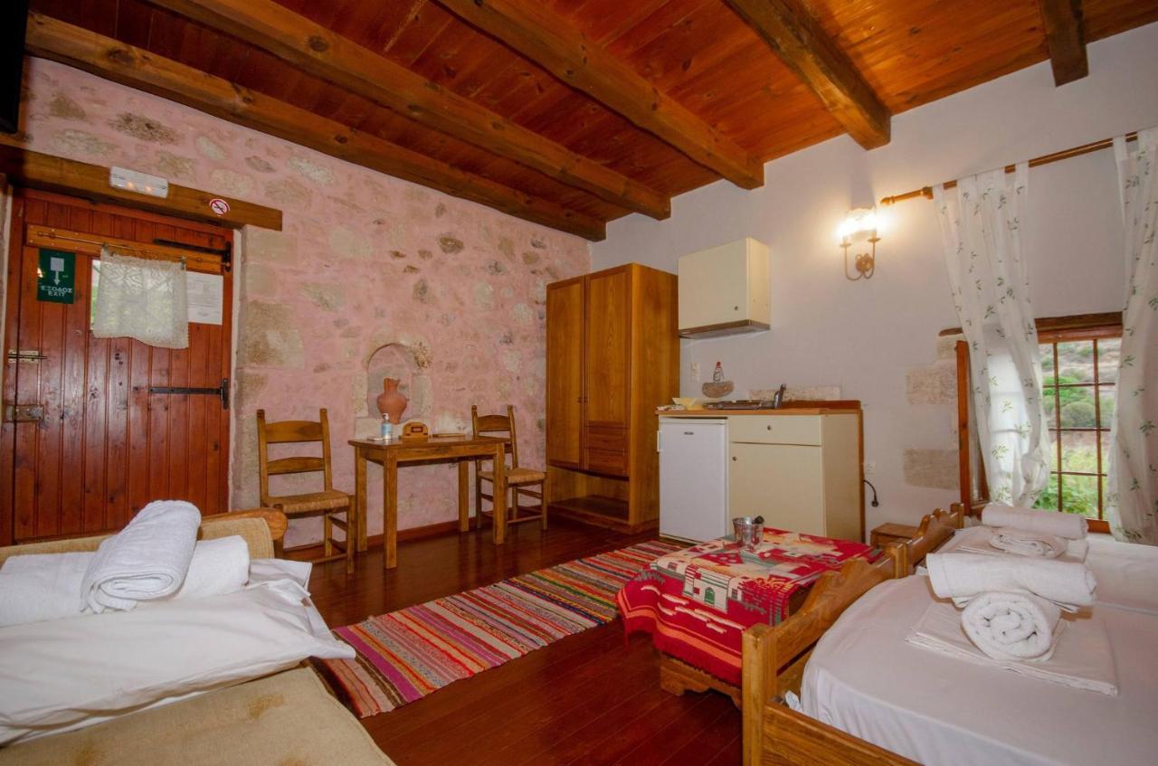 Stamatogiannis Traditional Apartments 凯里瓦尼 外观 照片