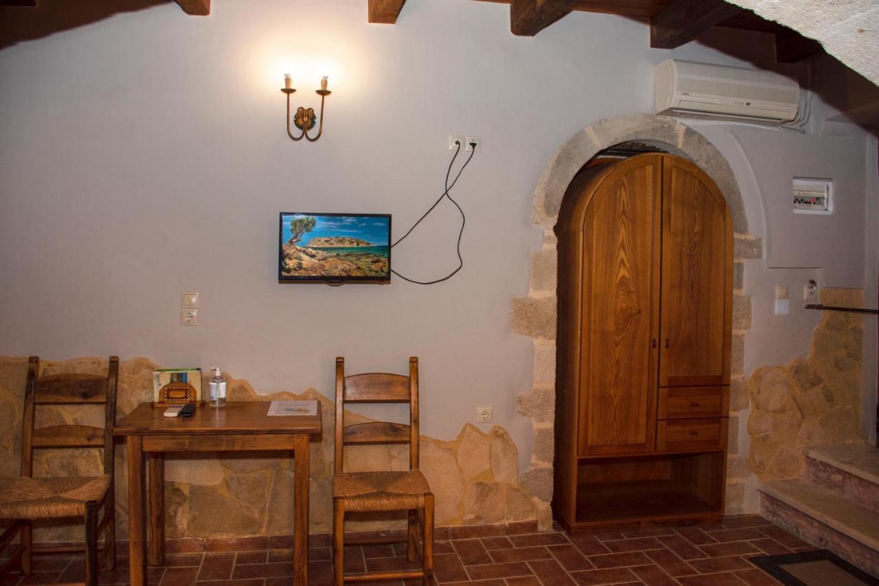 Stamatogiannis Traditional Apartments 凯里瓦尼 外观 照片