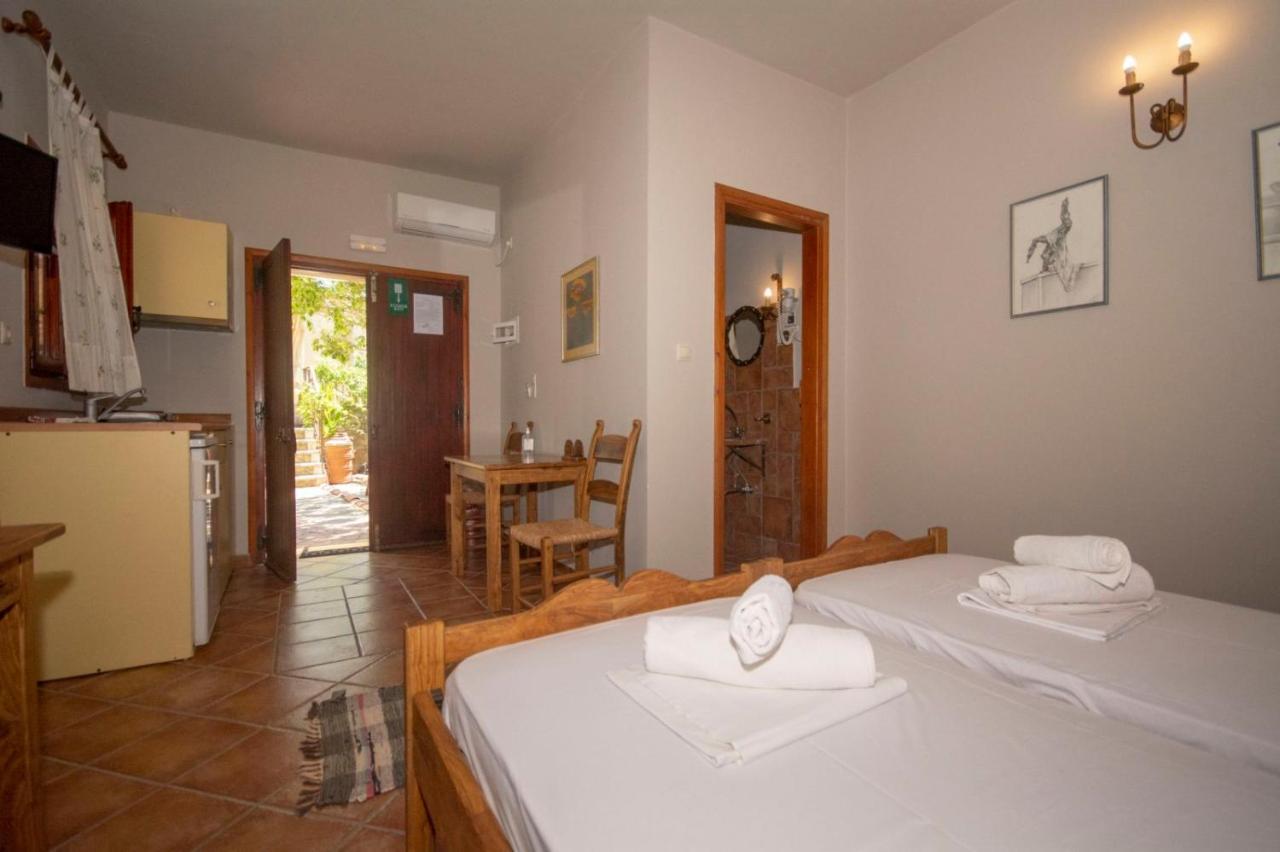 Stamatogiannis Traditional Apartments 凯里瓦尼 外观 照片
