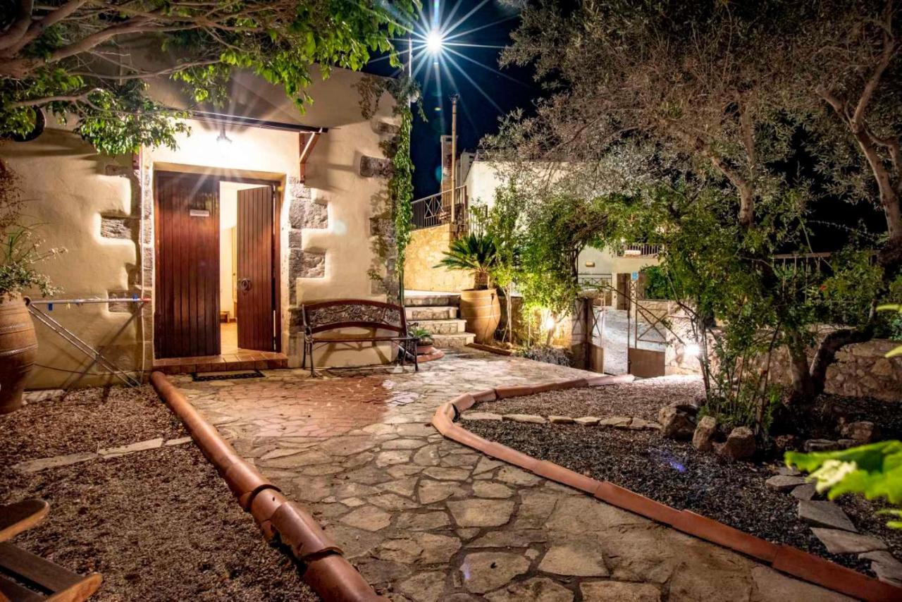 Stamatogiannis Traditional Apartments 凯里瓦尼 外观 照片